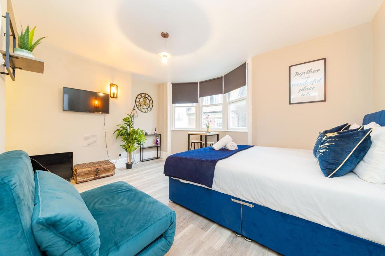 Flash Sale Super I Next To Seafront I King Size Bed I Ms19
